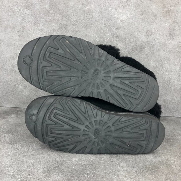 Ugg Bailey Button Short Suede Shearling Boots 5803, Black, Women's 6 - Picture 7 of 8